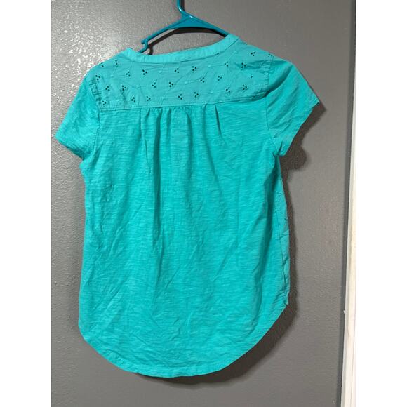 NWT St John's Bay Womens Blue Yonder Short Sleeve Split Neck T-Shirt Top Size S - Picture 3 of 3